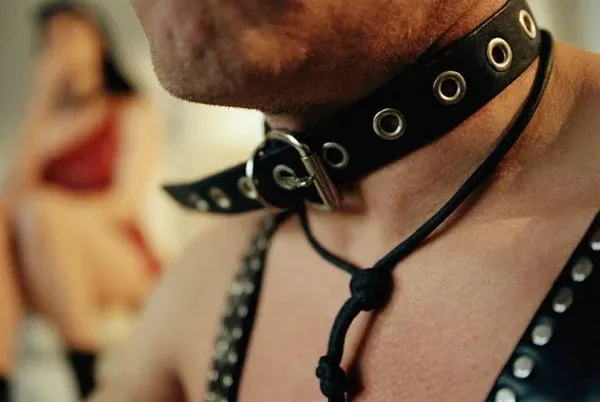 O que é BDSM? Guia para iniciantes e curiosos